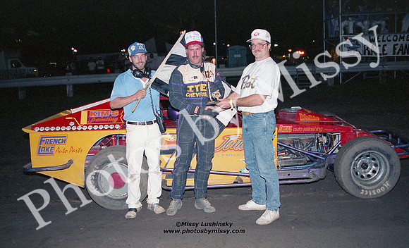1993-7-RonJones_LL10