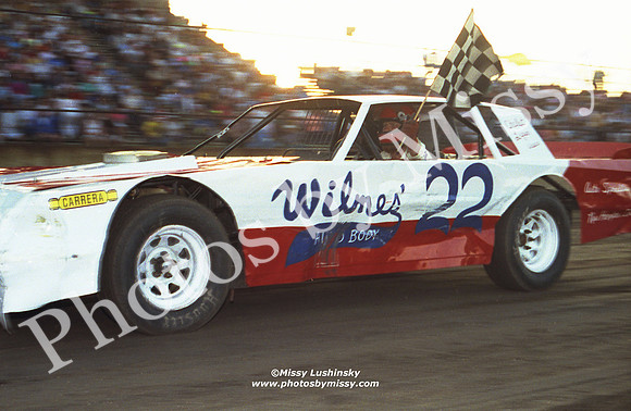 1990-22-BradMorris-F26a