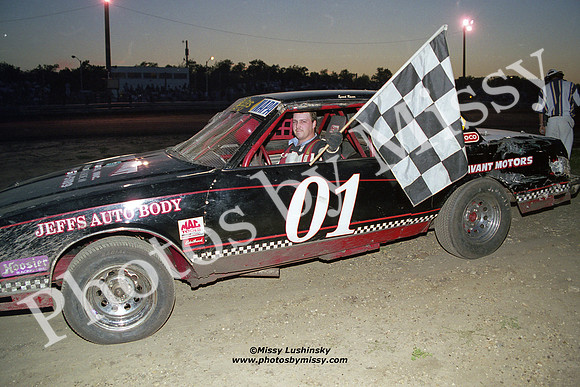 1998-01-3X3a