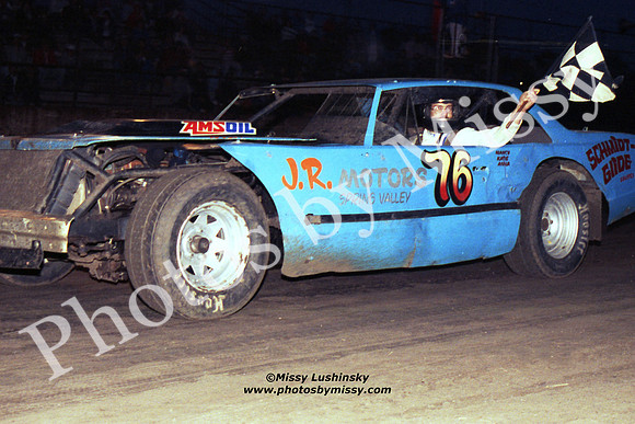 1989-76_GarySchmidt-I11
