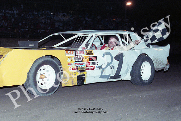 1989-21-MarkWytaske_Q18
