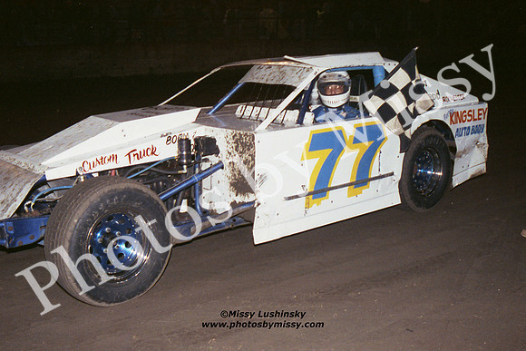 1989-77_SteveYaggy-I16