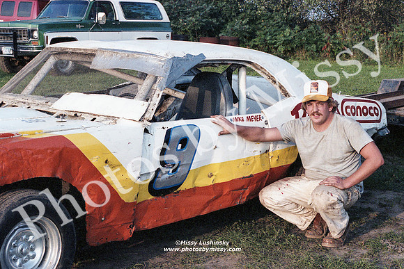 1982-9-MikeMeyer_bycar