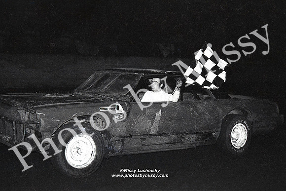 1975-7-RogerWestra-flag