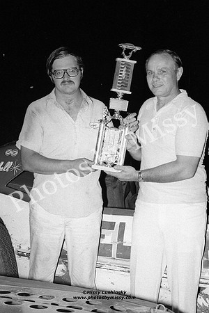 1978-16-LyleHinrichs-trophy