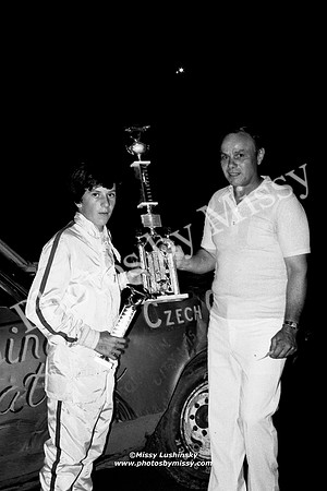 1978-0-LesDuellman_trophy