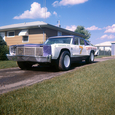 img023